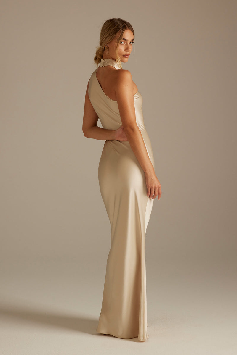 white christmas dresses Romantic Frenulum knotting Halter Neckline Bridesmaid Dresses