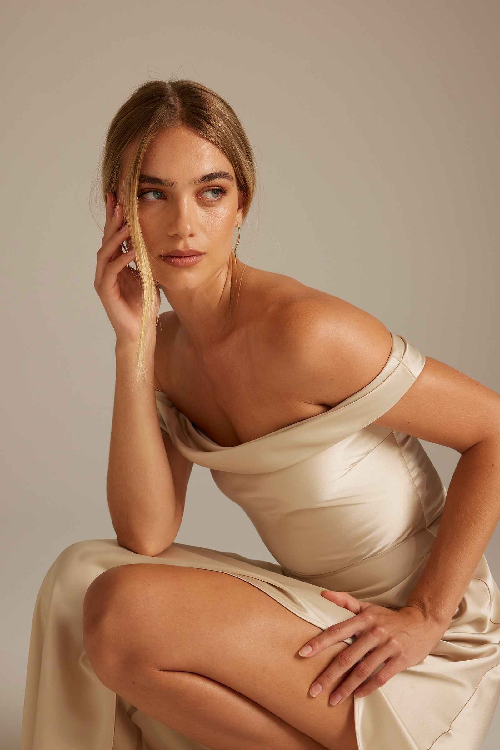 Kai Off the Shoulder Champagne Bridesmaid Dress_XS_