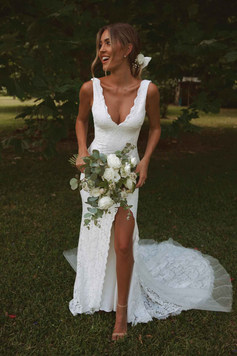Lumi | V Neck Wedding Dress S Lumi | V Neck Wedding Dress S