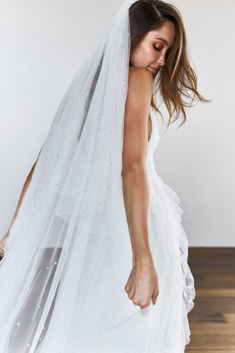 Pearly Blusher Veil | Wedding Veils – Grace Loves Lace US display picture 1