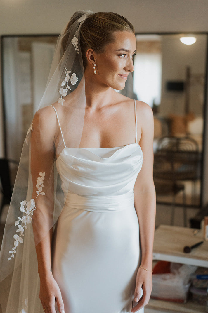 Bride Dressing For Wedding Wedding Dress Gallery Grace Loves Lace Tagged "Valentina" Grace Loves Lace US Bride Dressing For Wedding Wedding Dress Gallery Grace Loves Lace Tagged "Valentina" Grace Loves Lace US