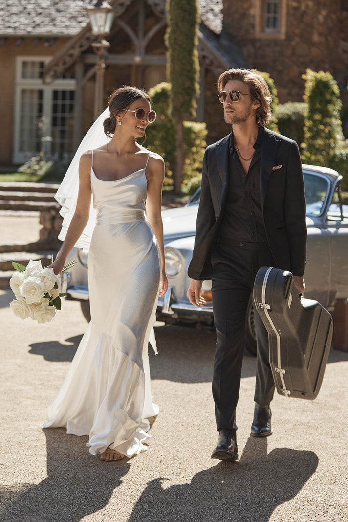 Grace Bride in Aura