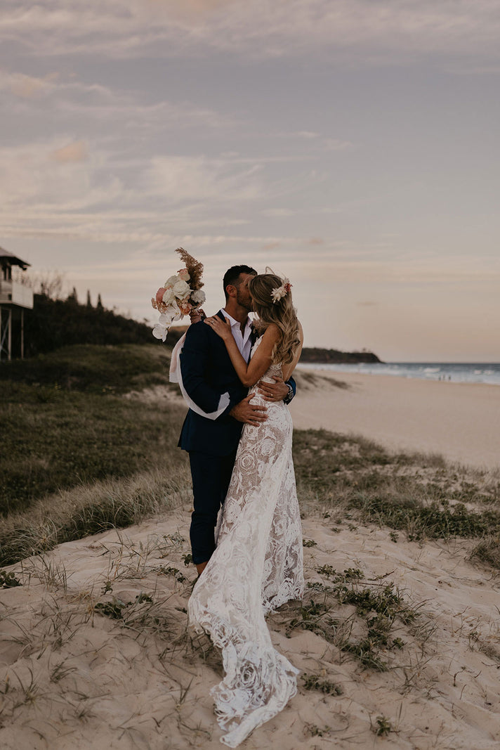 grace loves lace francis dress Grace Loves Lace, Francis gown New Wedding Dress Save 47%