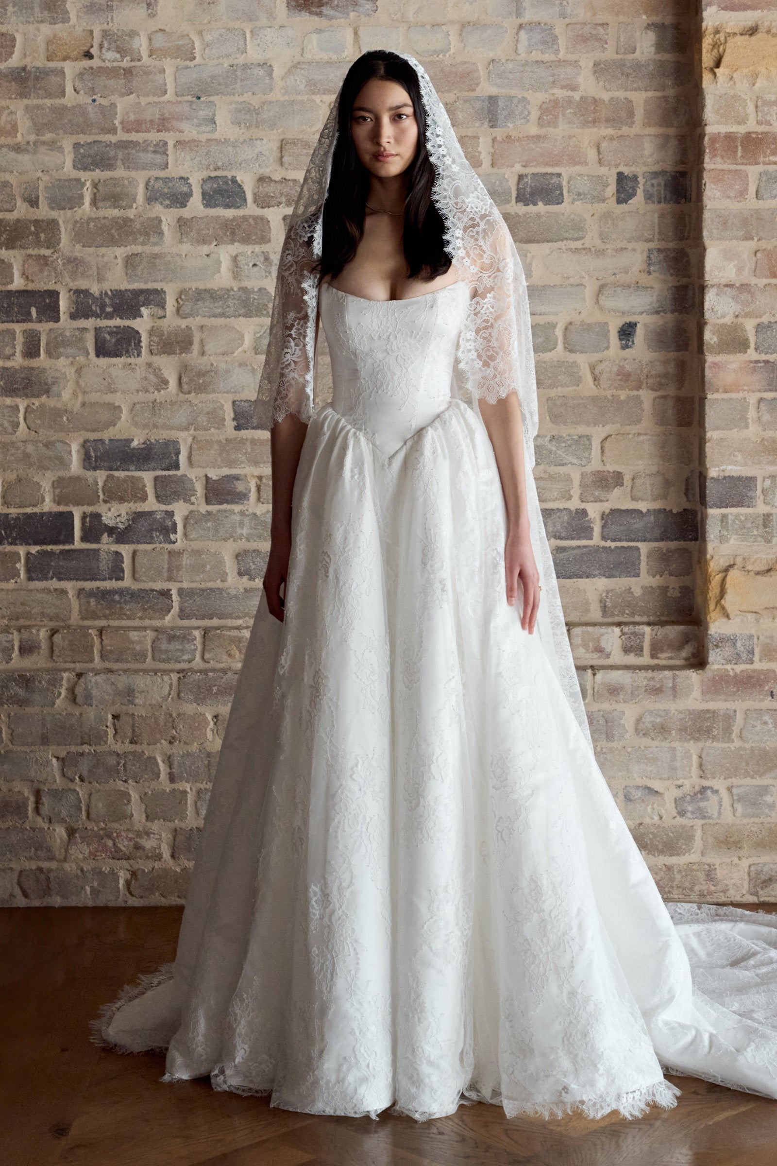 margo lace dress L