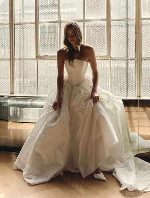 grace loves lace dresses Clo the mermaid wedding dress of your dreams Grace Loves Lace, Phoebe New