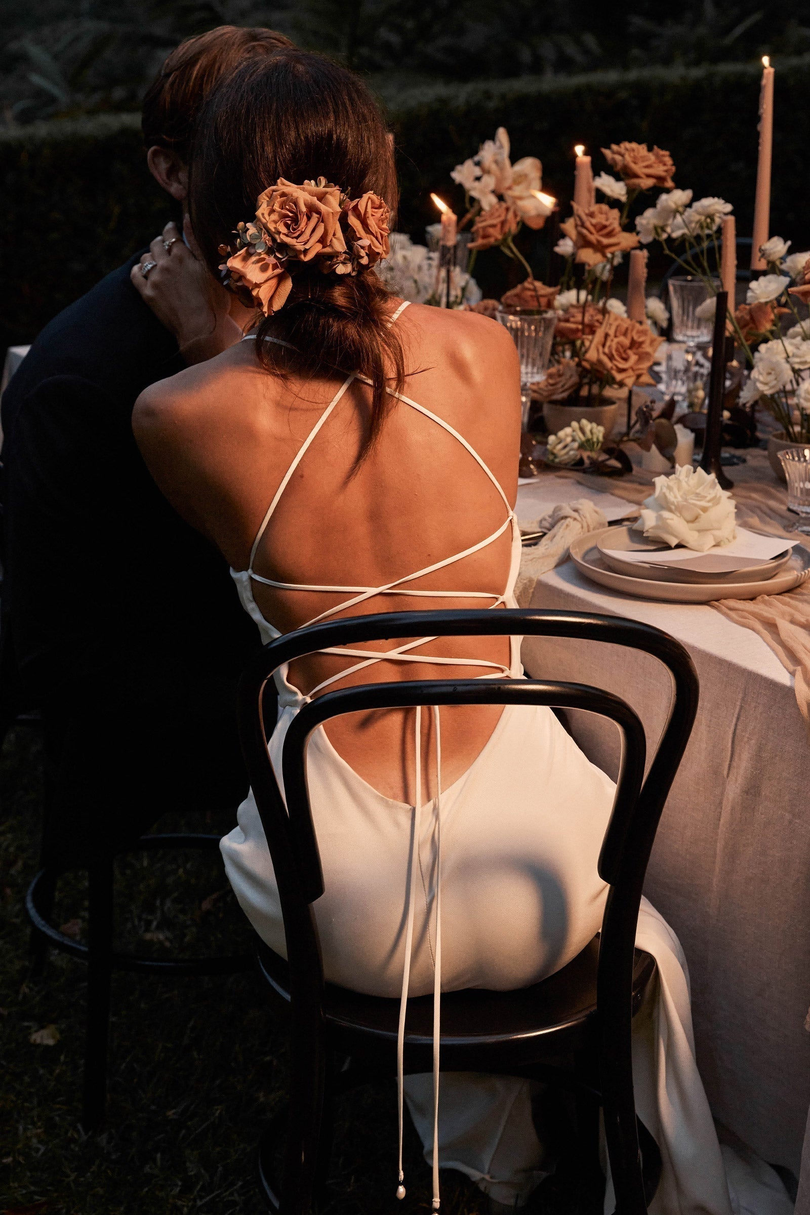 Honey Silk | Open Back Wedding Dress M Honey Silk | Open Back Wedding Dress M