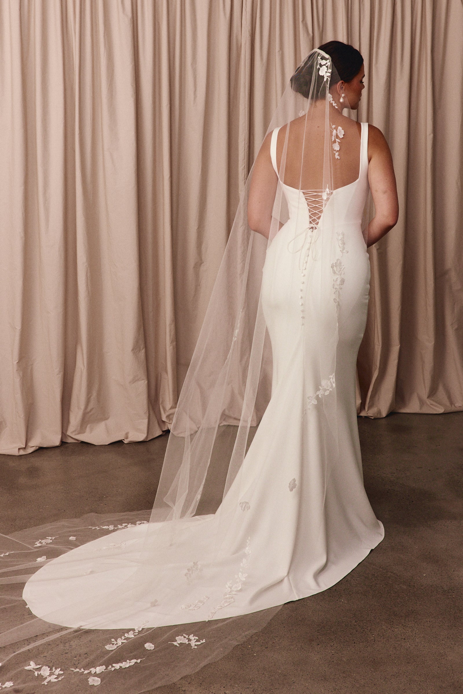 Corset White Crepe Wedding Dress Fit & Flare Mermaid Boning Made to Order XL James by Grace Loves Lace Corset White Crepe Wedding Dress Fit & Flare Mermaid Boning Made to Order XL James by Grace Loves Lace