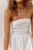 Close up of a satin strapless bridal gown_XS_
