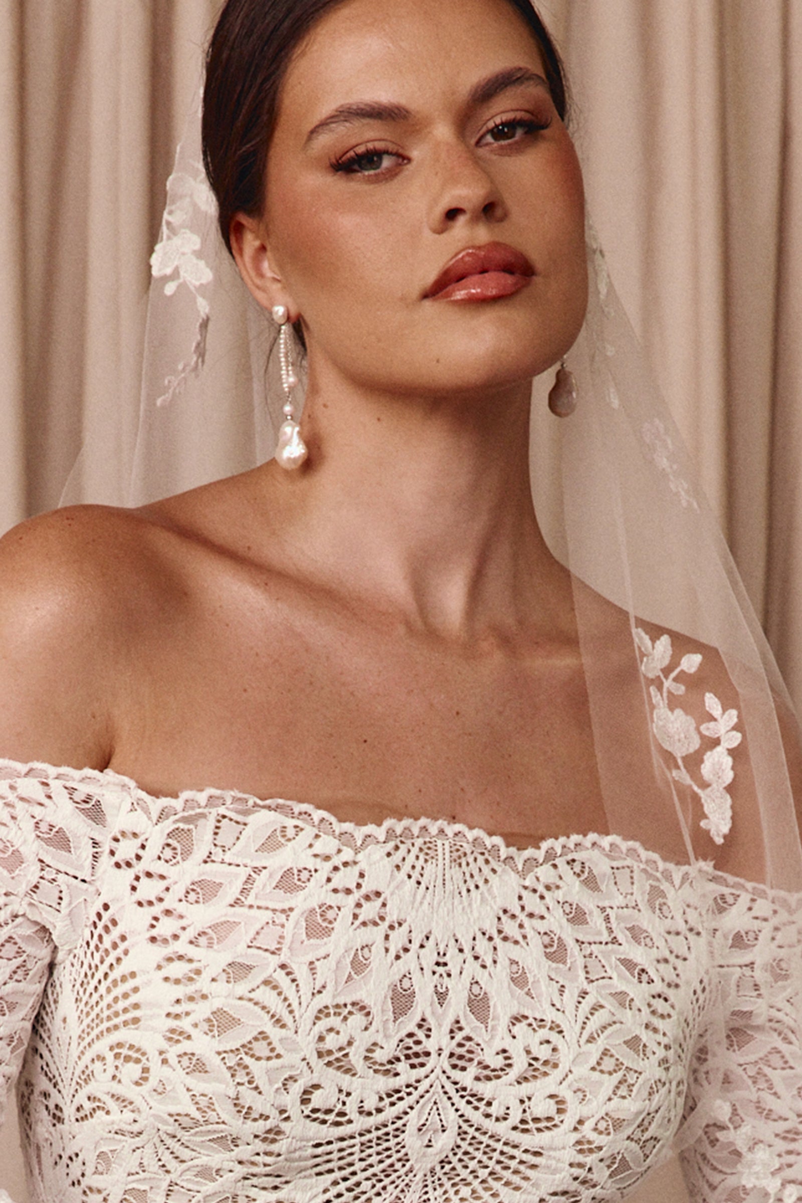 Seren Pearl Earrings | Bridal Jewellery Seren Pearl Earrings | Bridal Jewellery