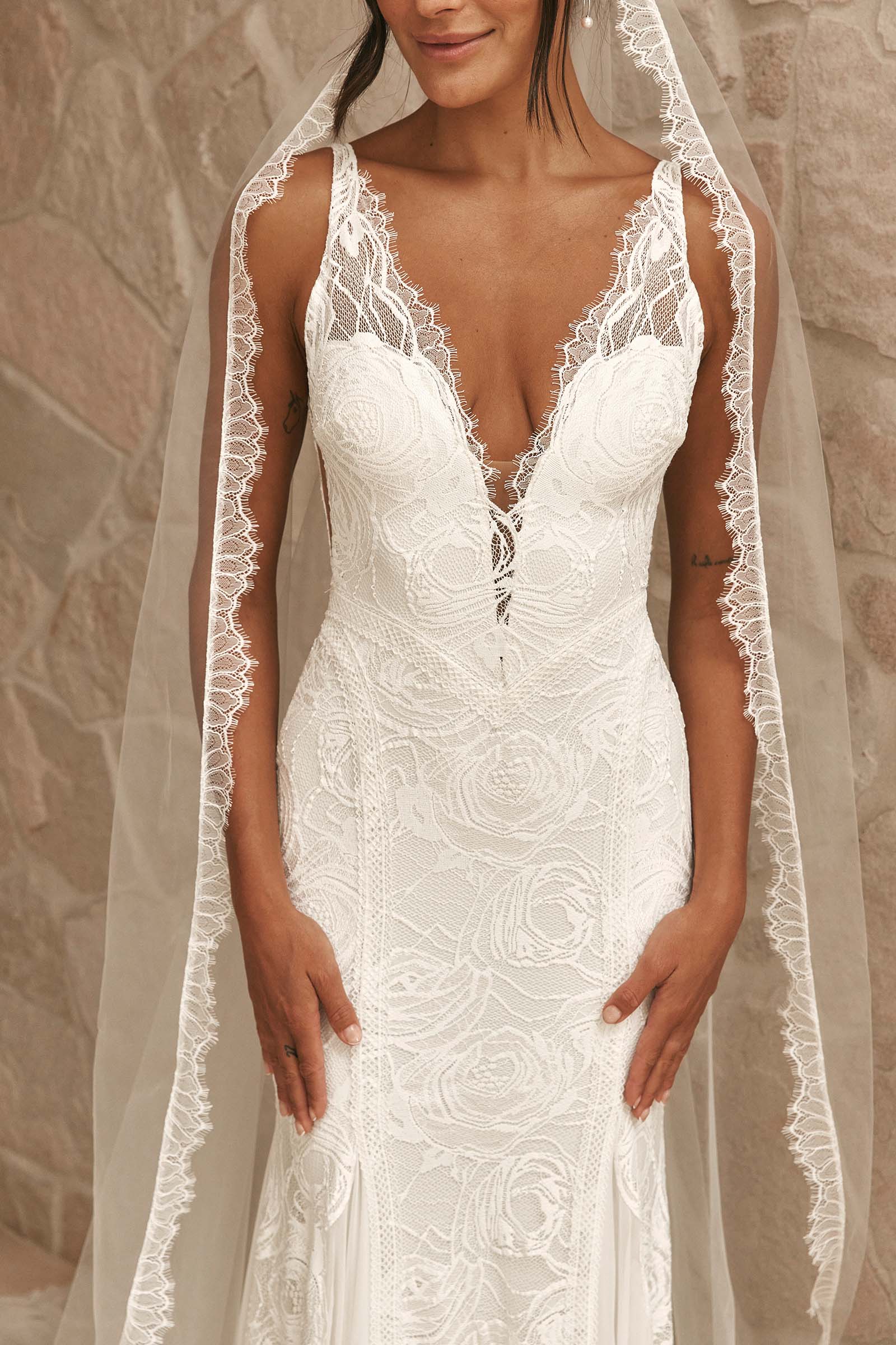 V Neck Floral Lace Wedding Dress Fit & Flare Mermaid Ivory XL Dahlia by Grace Loves Lace V Neck Floral Lace Wedding Dress Fit & Flare Mermaid Ivory XL Dahlia by Grace Loves Lace
