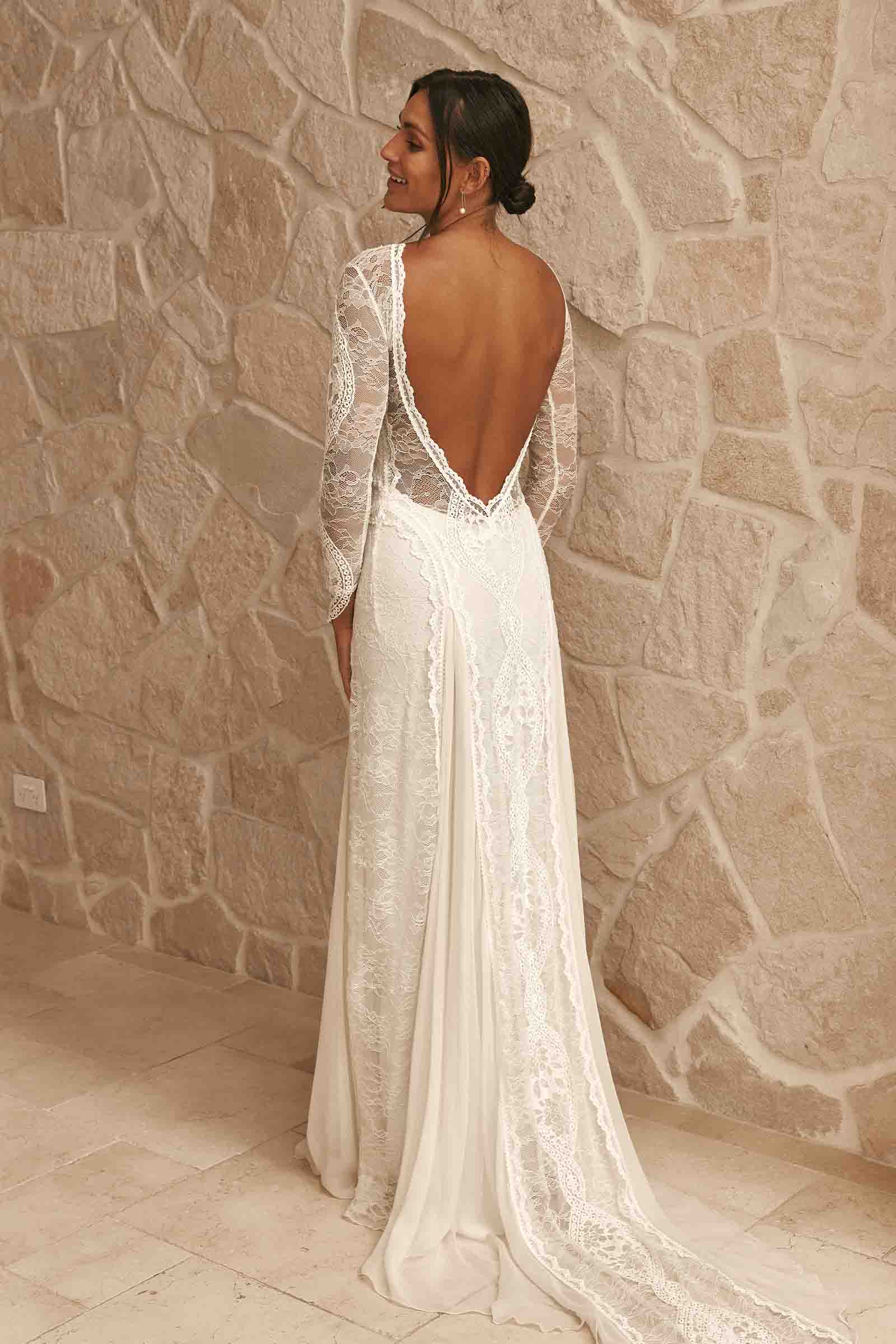 Elegant Backless Long Sleeve Mermaid Chapel Train Lace Wedding Dress