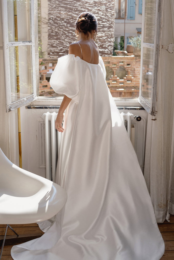 Puff Sleeve Satin Bridal Cape