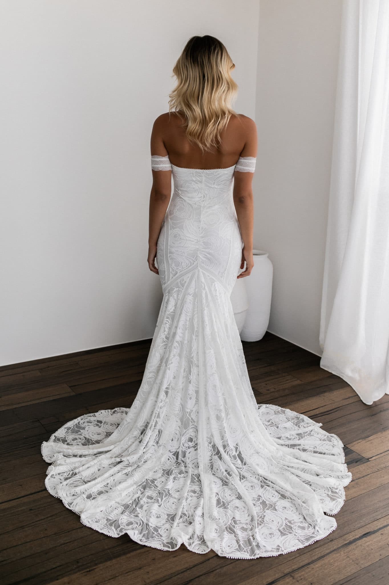 Palm | Lace Wedding Dress Grace Loves Lace US Palm | Lace Wedding Dress Grace Loves Lace US