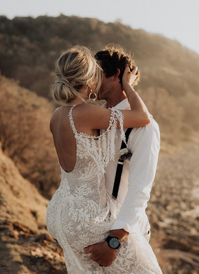 33 Beach Wedding Dresses Real Brides Wore That We Love
