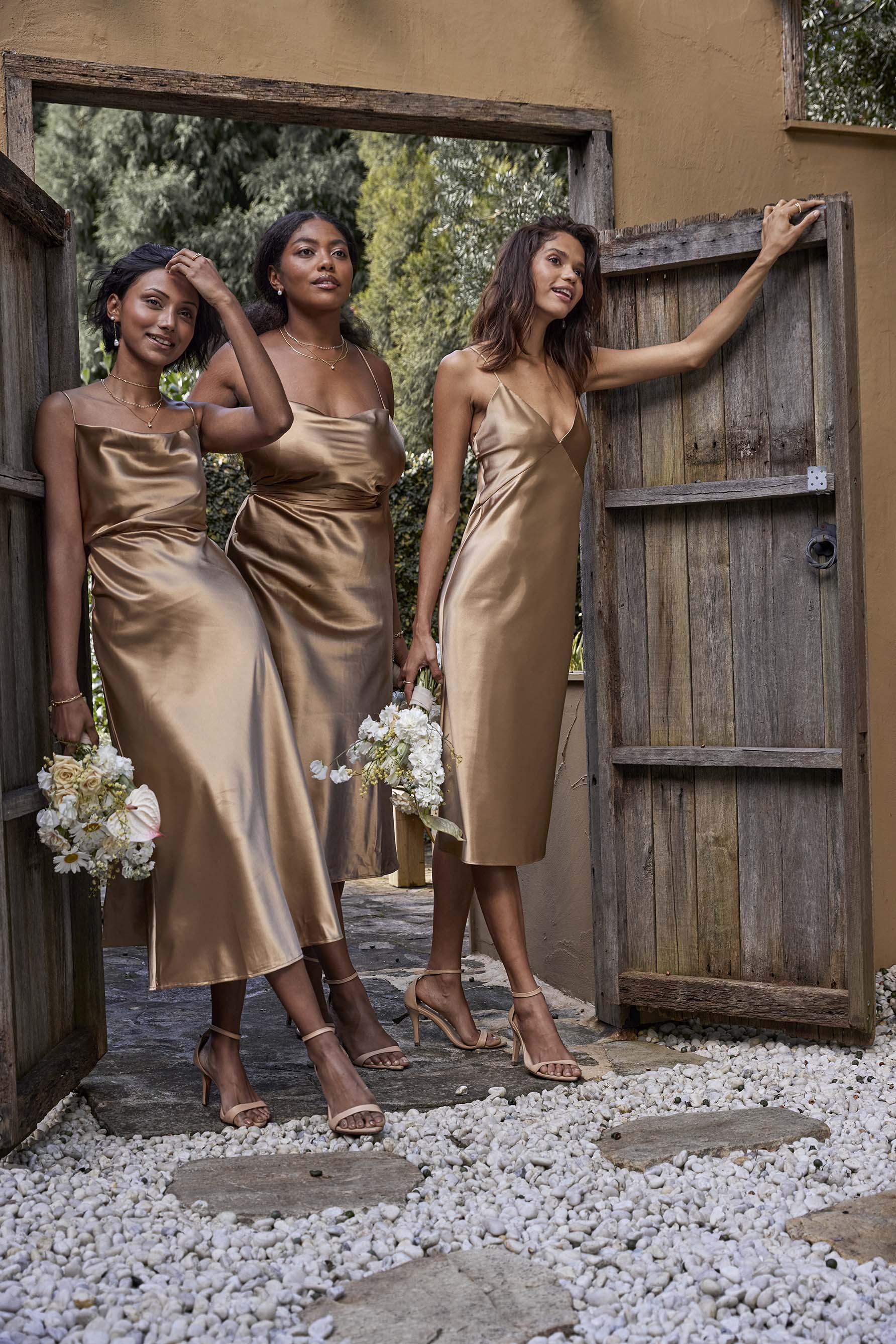Gold Bridesmaid Dresses Popular V-Neck Floor Length Mermaid Silk Satin  Pleated Wedding Party Gowns With Lace Up Back - AliExpress