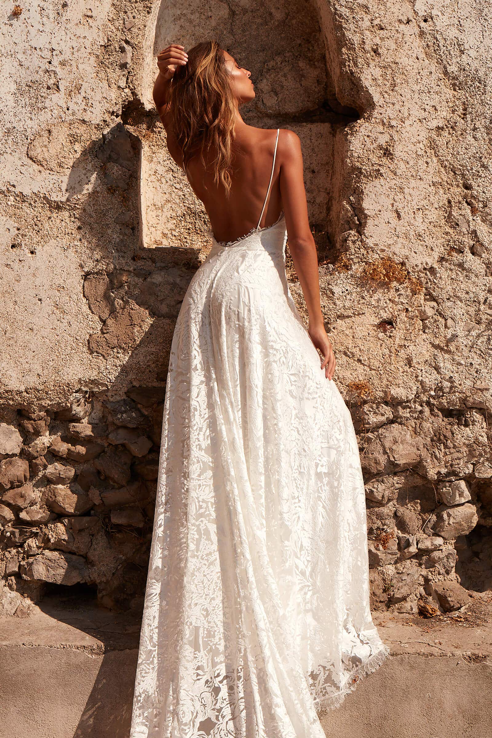 Backless Lace Dresses backless-lace-dresses
